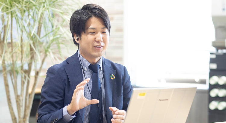 #Q2 現在の仕事とミッションは? お客さまの困りごとを解決する提案活動にまい進